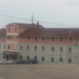 Mammarosa Exterior