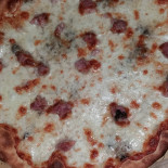 Baita Ciclamino Nourriture