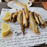 Lux Lounge Comida