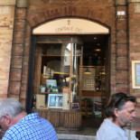 Caffe Centrale Exterior