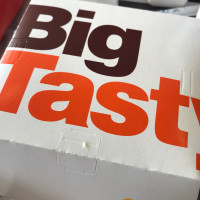 Mcdonald's logo