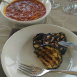Tri Di Vrasi Nourriture