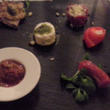 Inside Comida