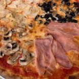 Le Farniole Trattoria Braceria Pizzeria Forno A Legna food