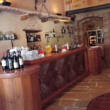 Osteria Capoborgo inside