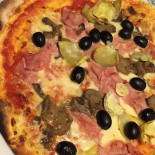 Pizzeria Lauben food