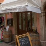 Osteriva Extérieur