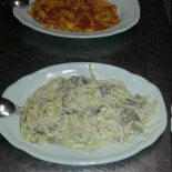 La Grotta Comida