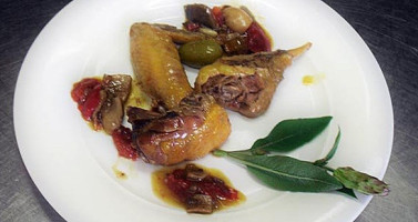 Il Rifugio Del Barone food