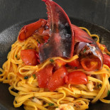 La Cornacchia E Il Mosto food