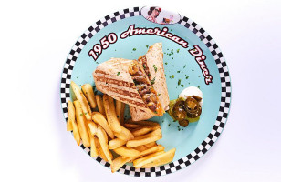 1950 American Diner food