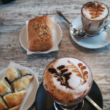 Alec Cafe Nourriture