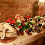 La Signora In Rosso inside