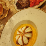 Mamapulia Comida
