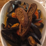 Mamapulia Comida