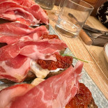 Mamapulia Comida