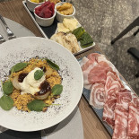 Sücar Brüsc food