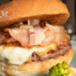 Meat Hamburgeria Cibo