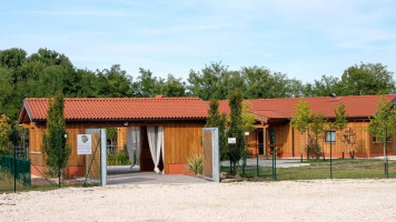 Agriturismo La Contea Del Vignolo Fiorito outside