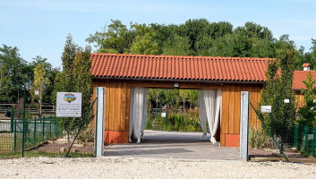 Agriturismo La Contea Del Vignolo Fiorito outside