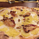 Taverna Re Fuoco Comida