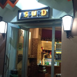 Assurd Extérieur