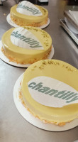 Chantilly Pastcceria food