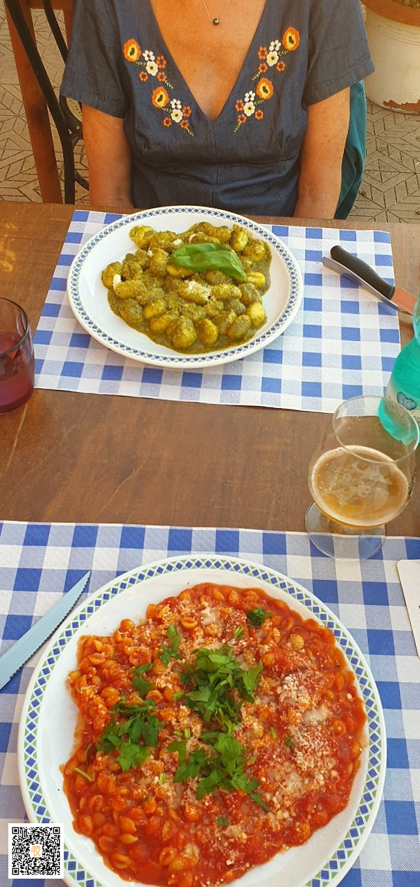 Mediterraneum Caffe Castelsardo Comida