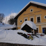 Penzion Restaurace Na Buďárce outside