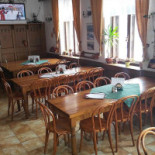 Penzion Restaurace Na Buďárce inside