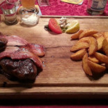 Untergandkeller Comida