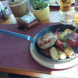 Untergandkeller Comida