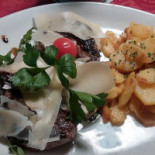 Untergandkeller Comida