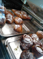 Life Caffe food