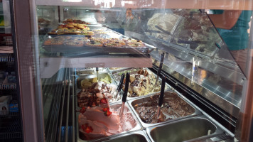 Life Caffe food