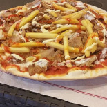 Pizza In Piazza food