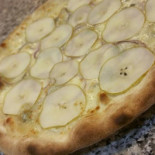 Pizza In Piazza food