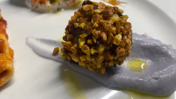Cian Dal 1976 food
