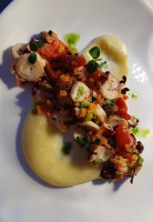 Con Pizza Canne Al Vento food