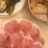 Commercio Tomanin food