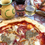 Hosteria La Tufa food