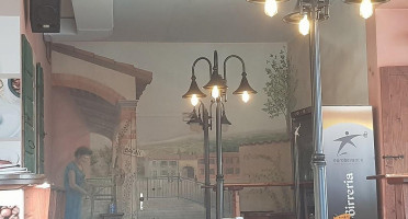 Corte Del Becco Fino inside