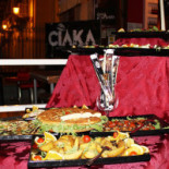 Ciaka À l'intérieur