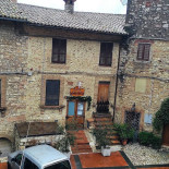 Pesciaioli outside