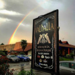 Valhalla Pub Steakhouse Extérieur