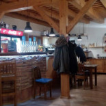 Restaurace Gemelli inside