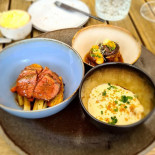 Zur Blauen Traube Comida