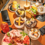 9.5 Industry Comida