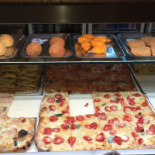 Pizzeria La Fornarina food