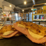 Pizzeria La Fornarina inside